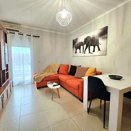 Apartamento One Bd Flat Near Center With 24H Self Check In Tirana Exterior foto
