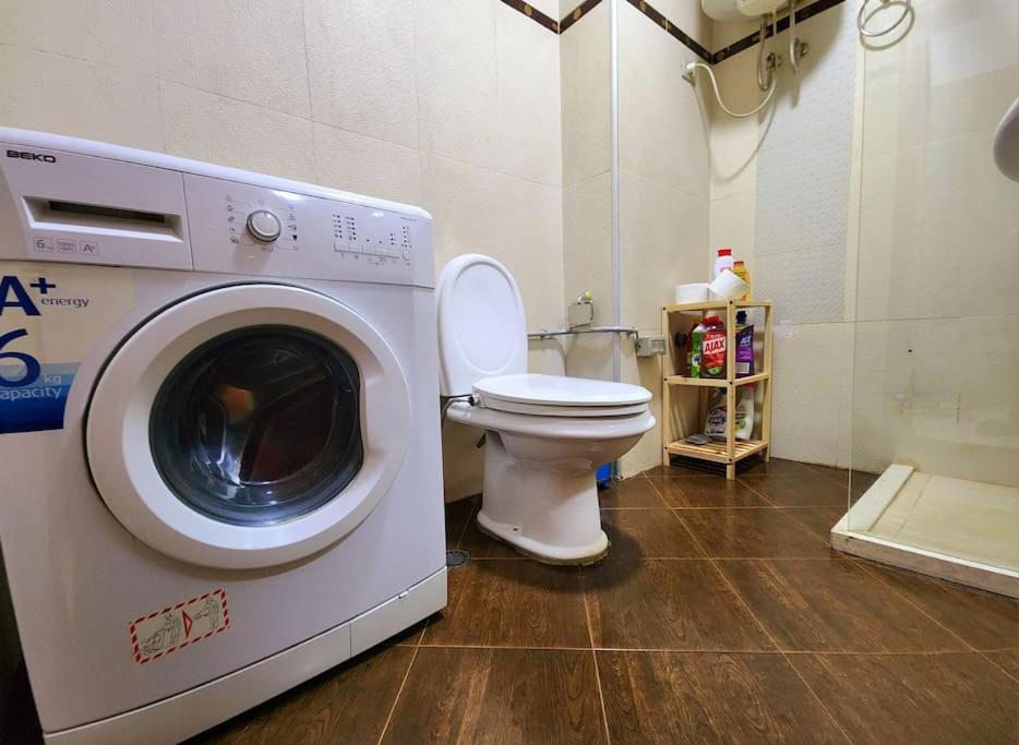 Apartamento One Bd Flat Near Center With 24H Self Check In Tirana Exterior foto